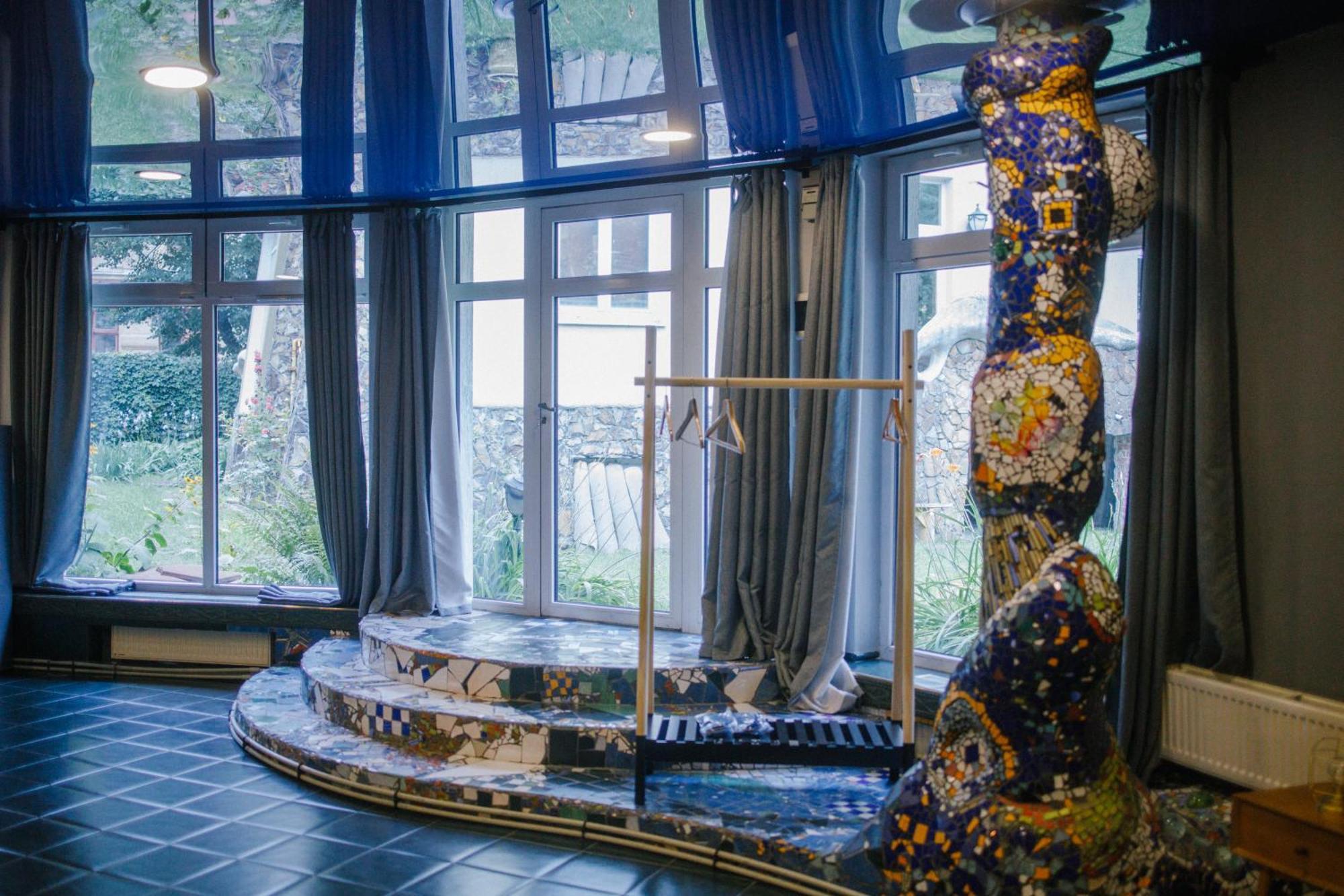 Gaudi Apartment In ลวีฟ ภายนอก รูปภาพ