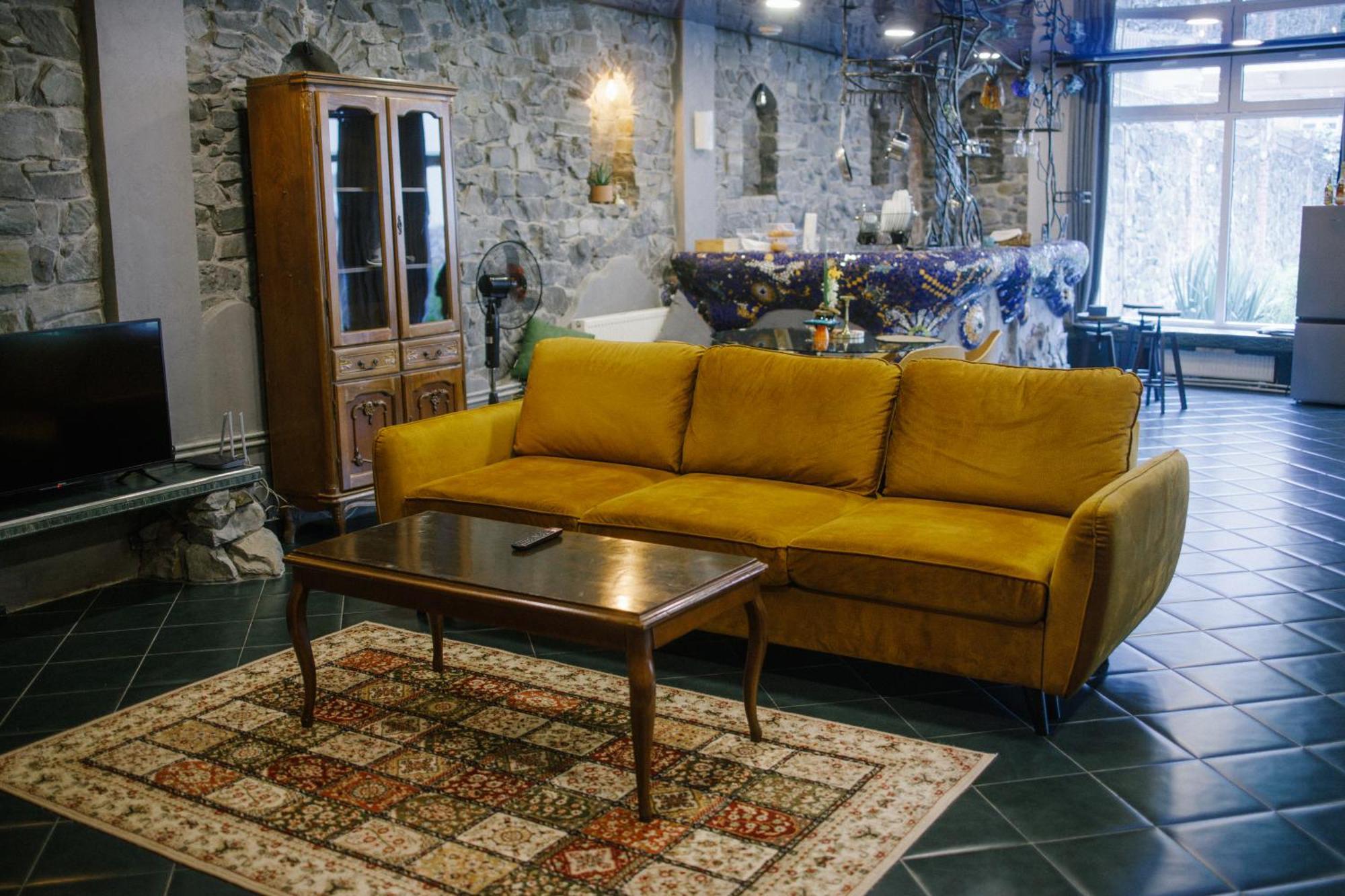 Gaudi Apartment In ลวีฟ ภายนอก รูปภาพ